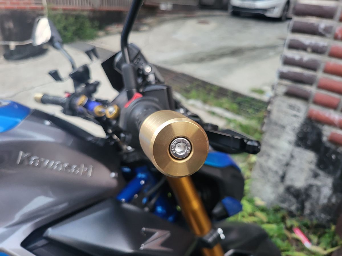 가와사키 Z 900 4