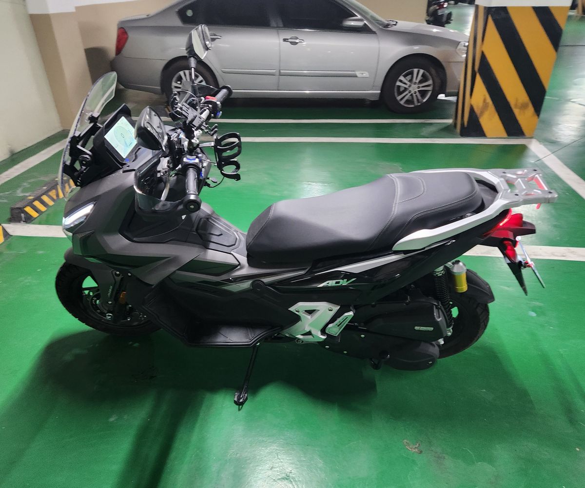 기타 ADV 125 thumb 2