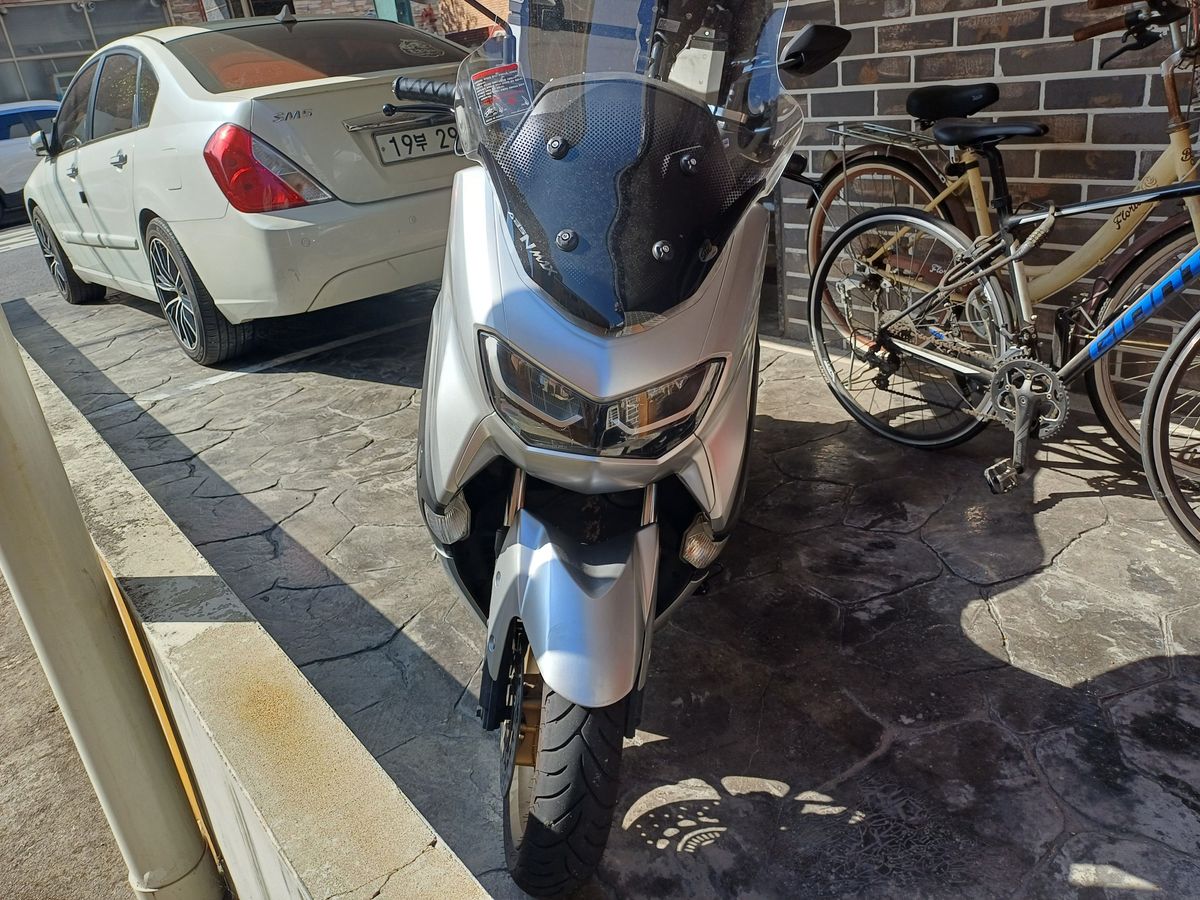 야마하 NMAX 125 more