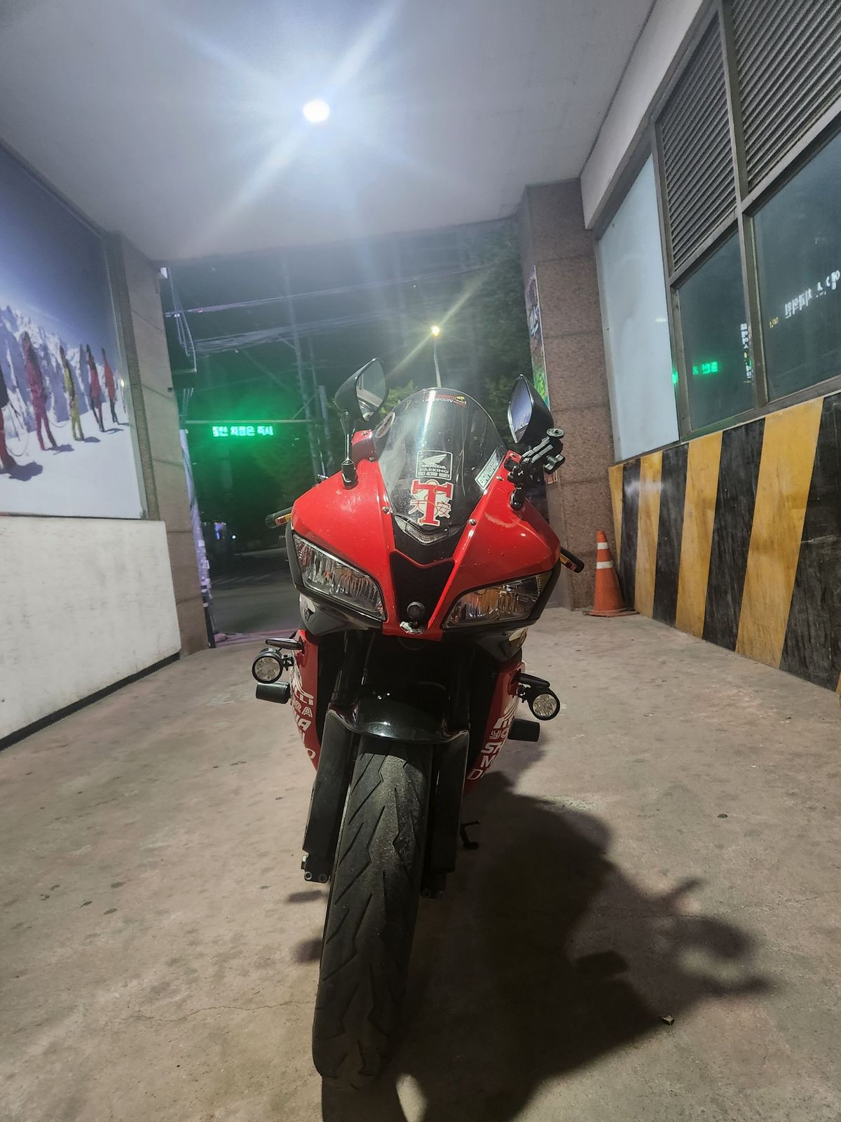혼다 CBR 600 RR more