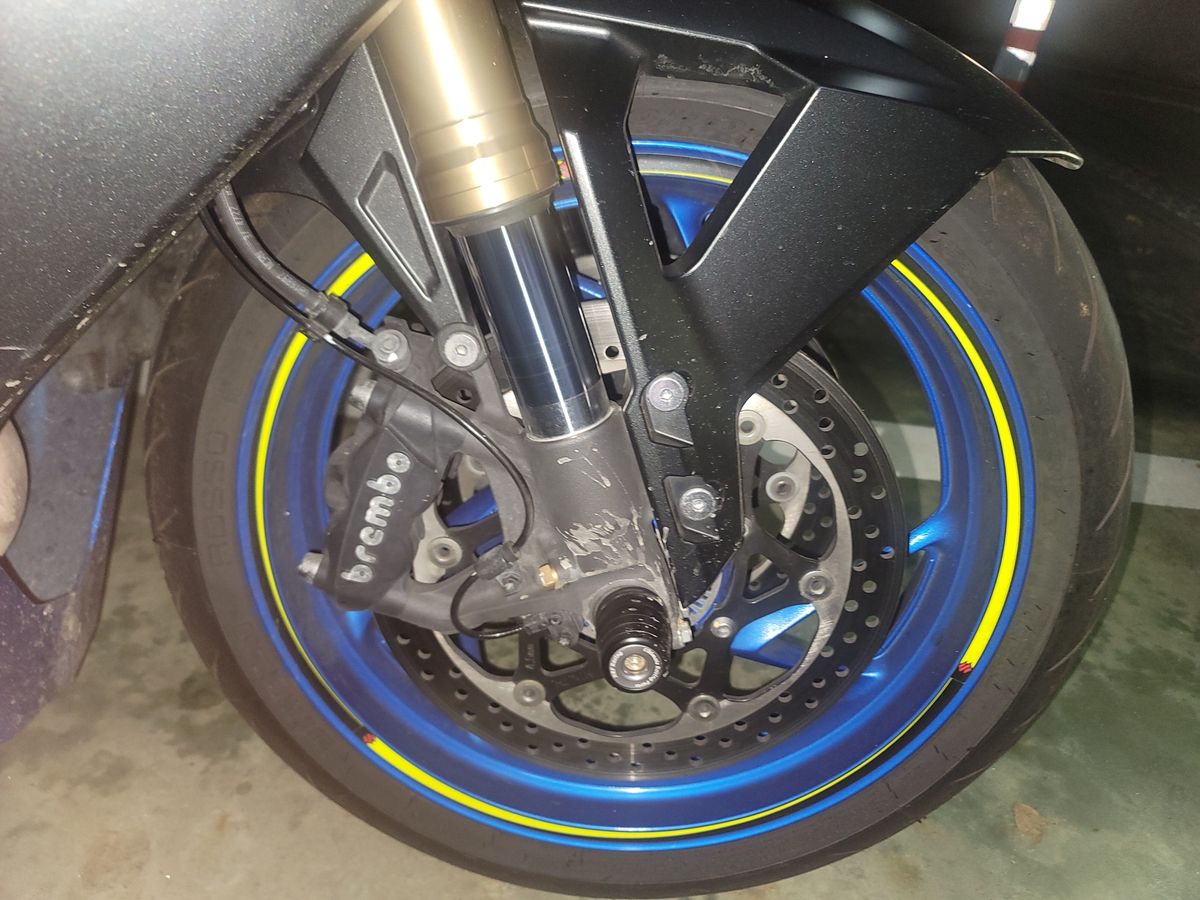 스즈키 GSX S 1000 GT 9