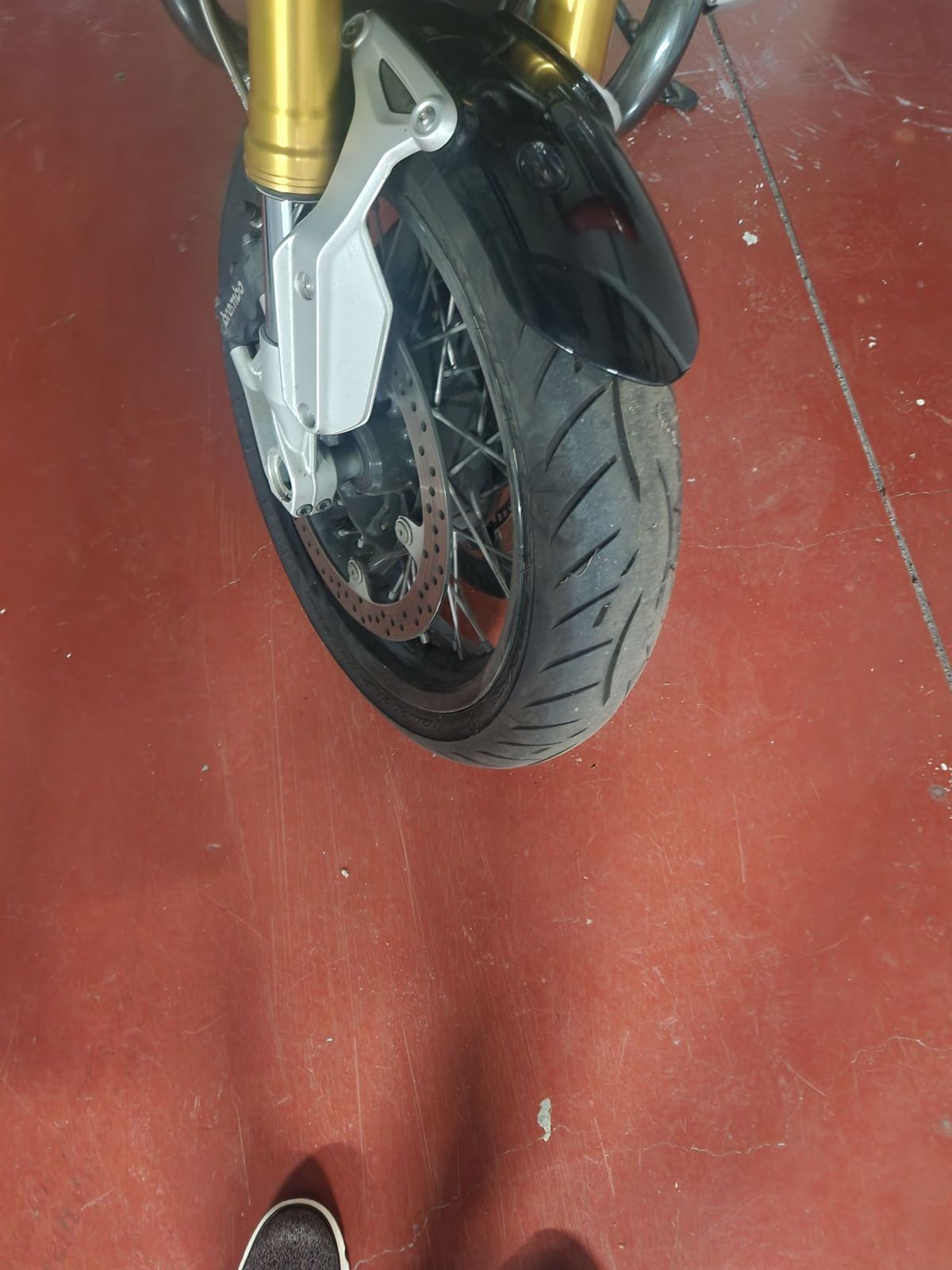 BMW R nine T  11