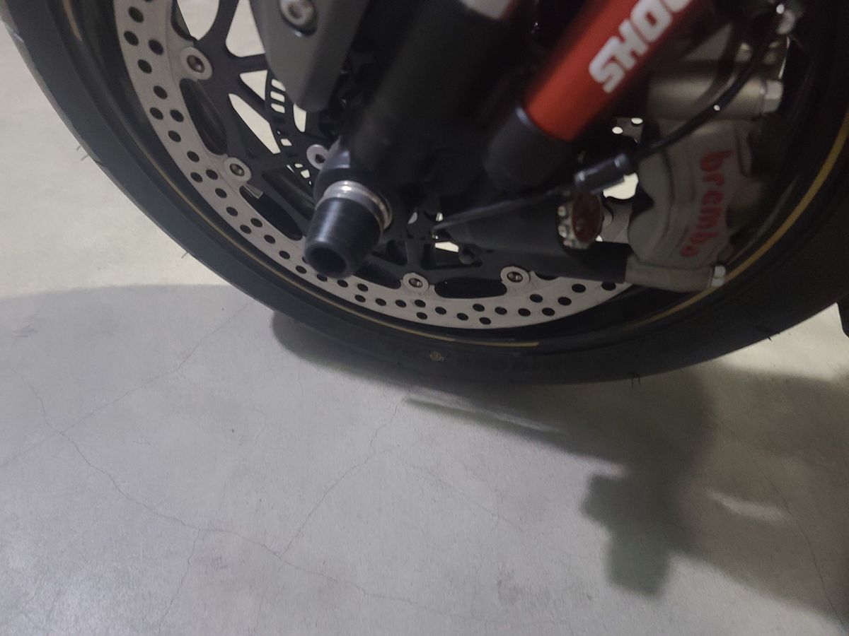 가와사키 닌자 ZX 10 R 15
