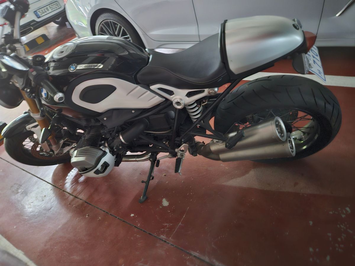 BMW R nine T thumb 2