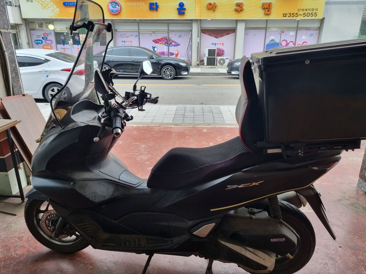 혼다 PCX 125 thumb 2