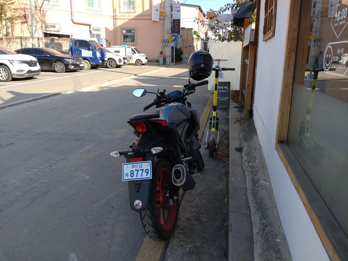 스즈키 GSX S 125 4