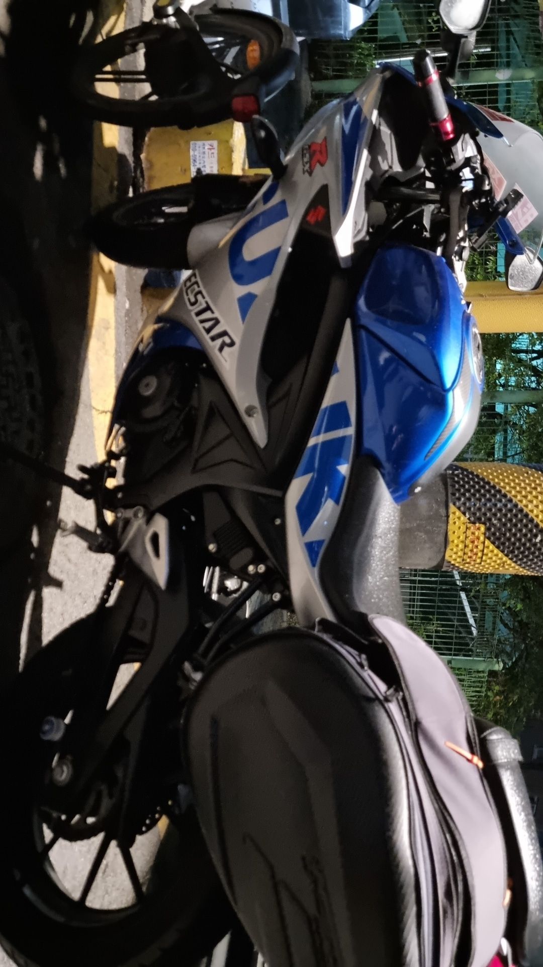 스즈키 GSX R 125 ABS main