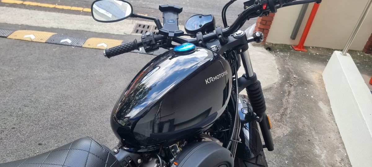 KR모터스 아퀼라 125 main