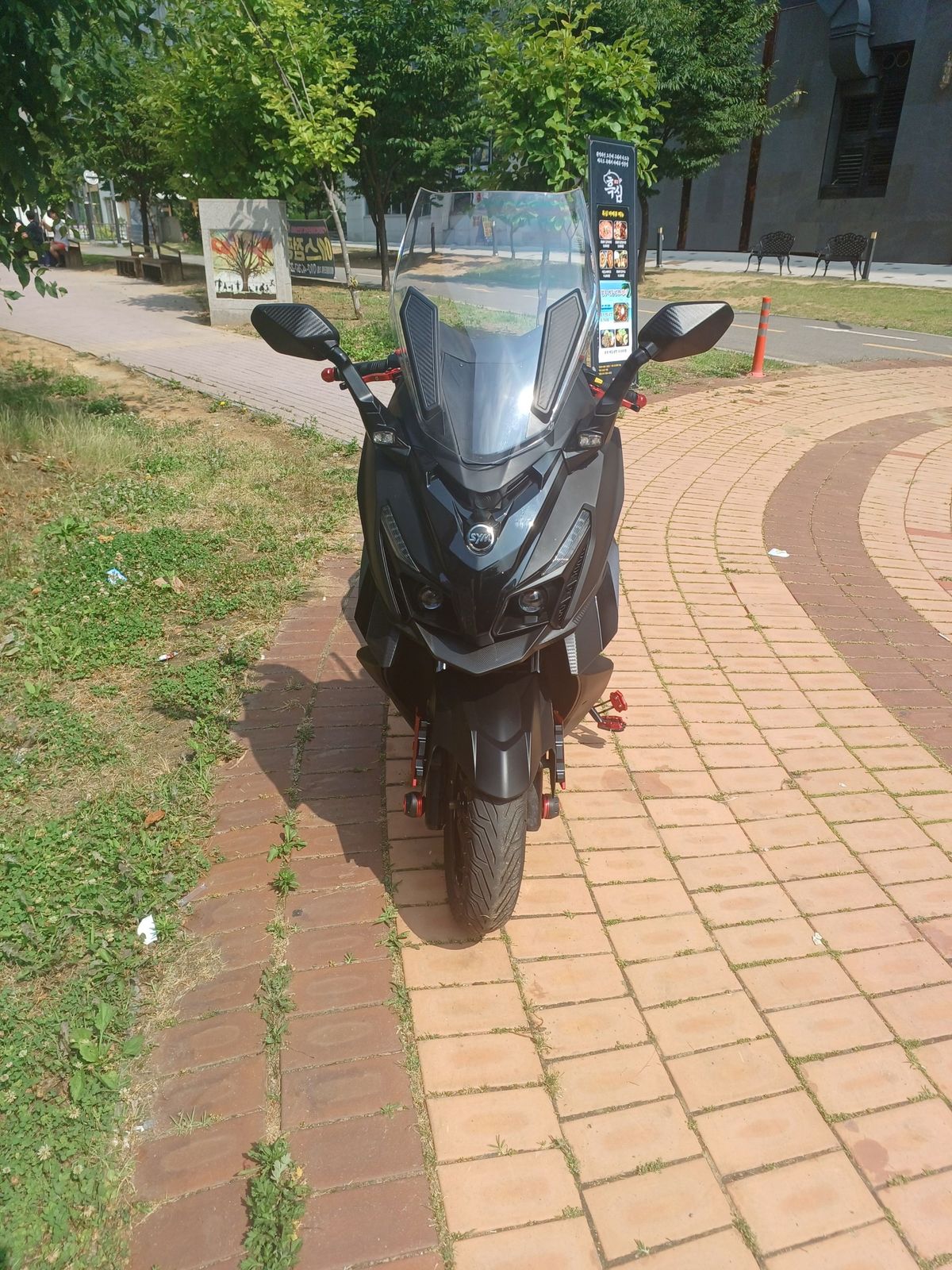 SYM 크루심 300 알파 ABS more