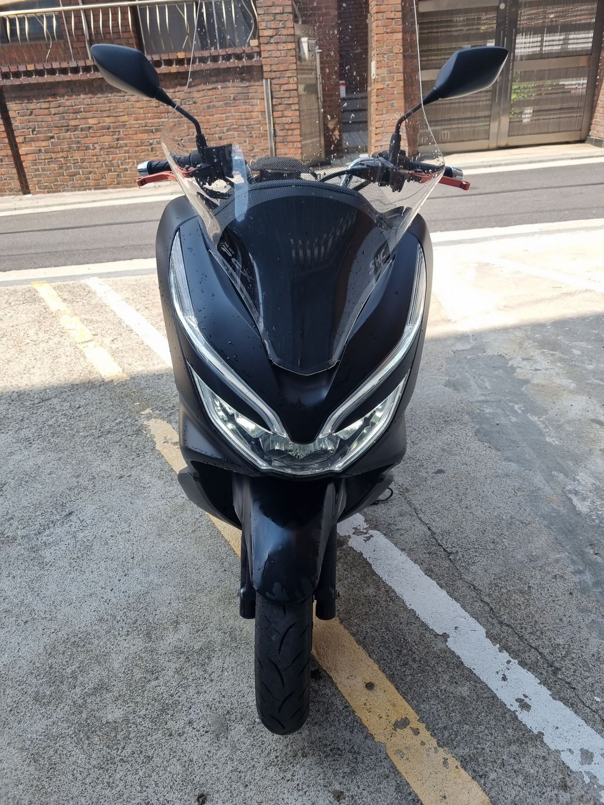 혼다 PCX 125 more