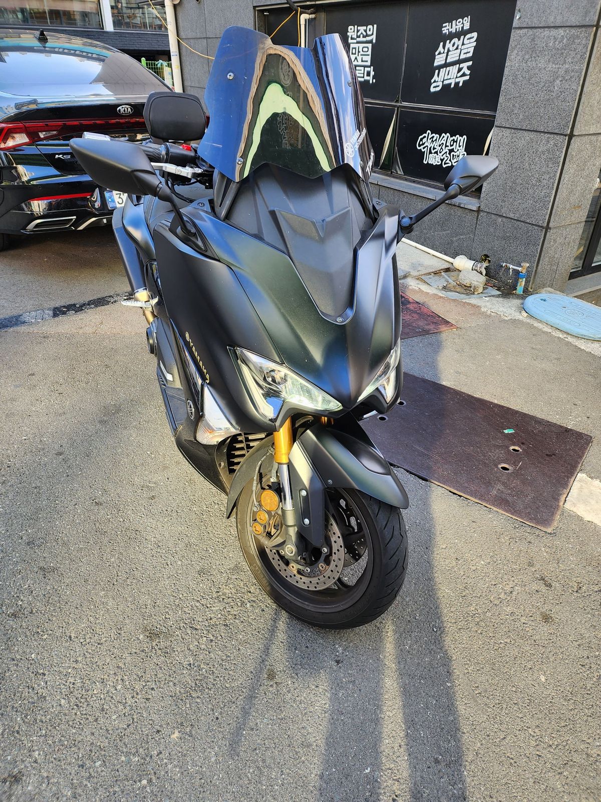 야마하 TMAX DX 5
