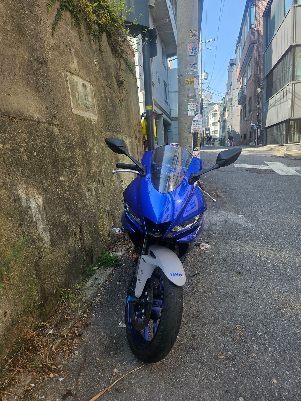 야마하 YZF R3 more