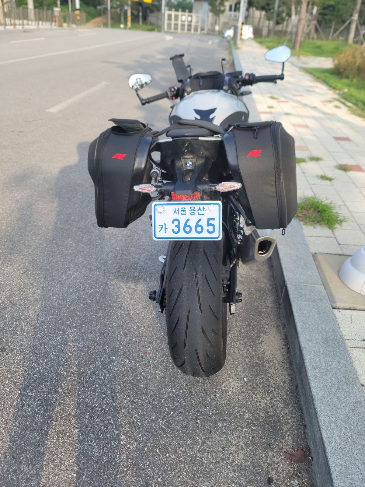 BMW S 1000 R 4