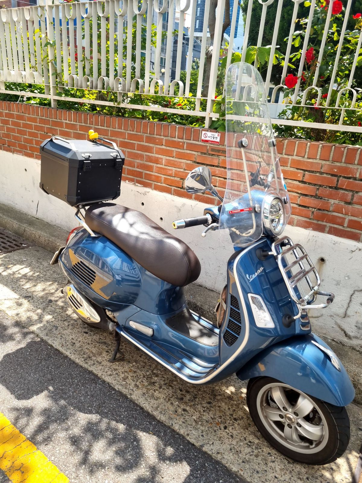 베스파 GTS 300 main