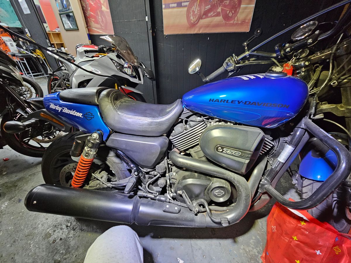 할리데이비슨 스트리트 로드 750 main