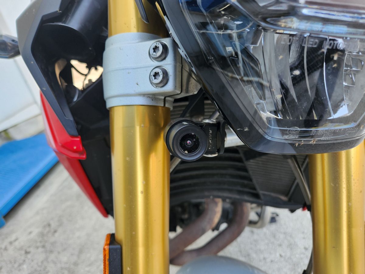 BMW F 900 R 14