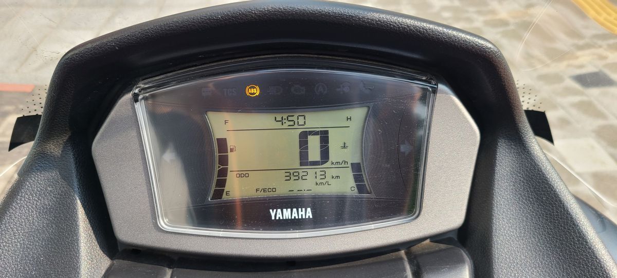 야마하 NMAX 125 5