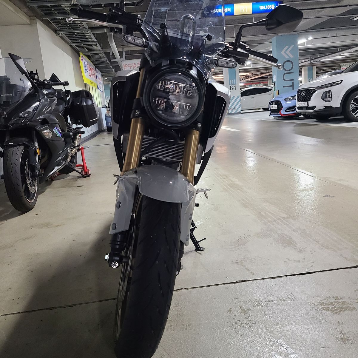 혼다 CB 125 R more