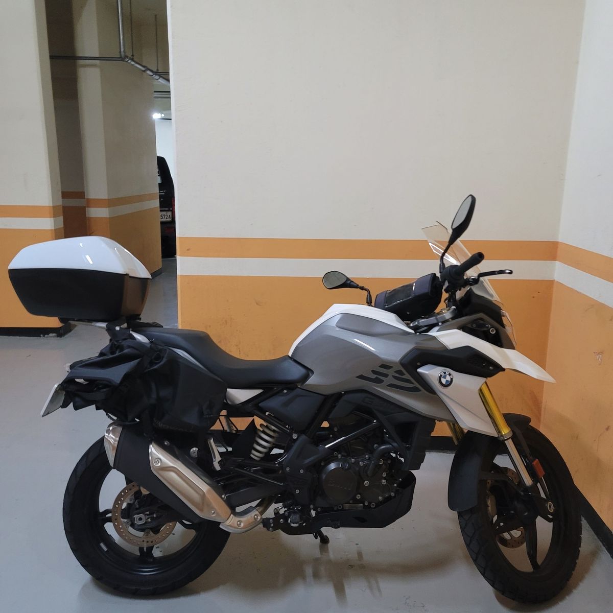 BMW G 310 GS main