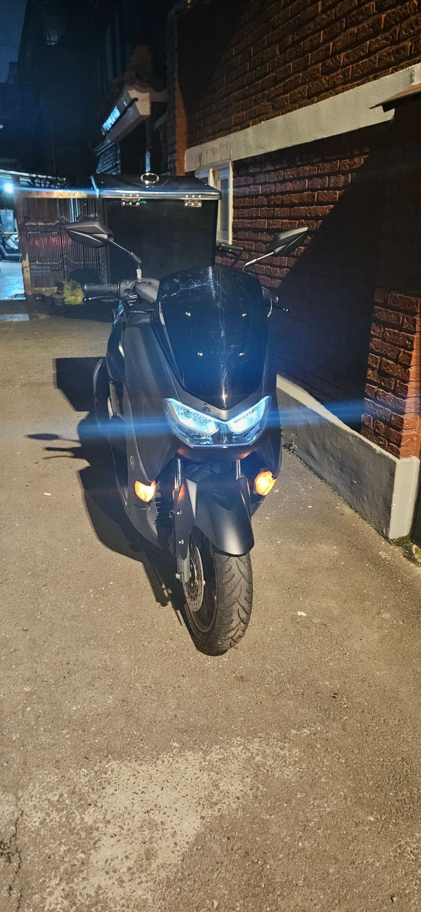 야마하 NMAX 125 more