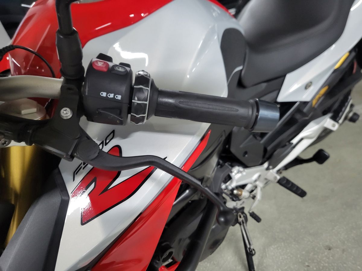 BMW F 900 R 10