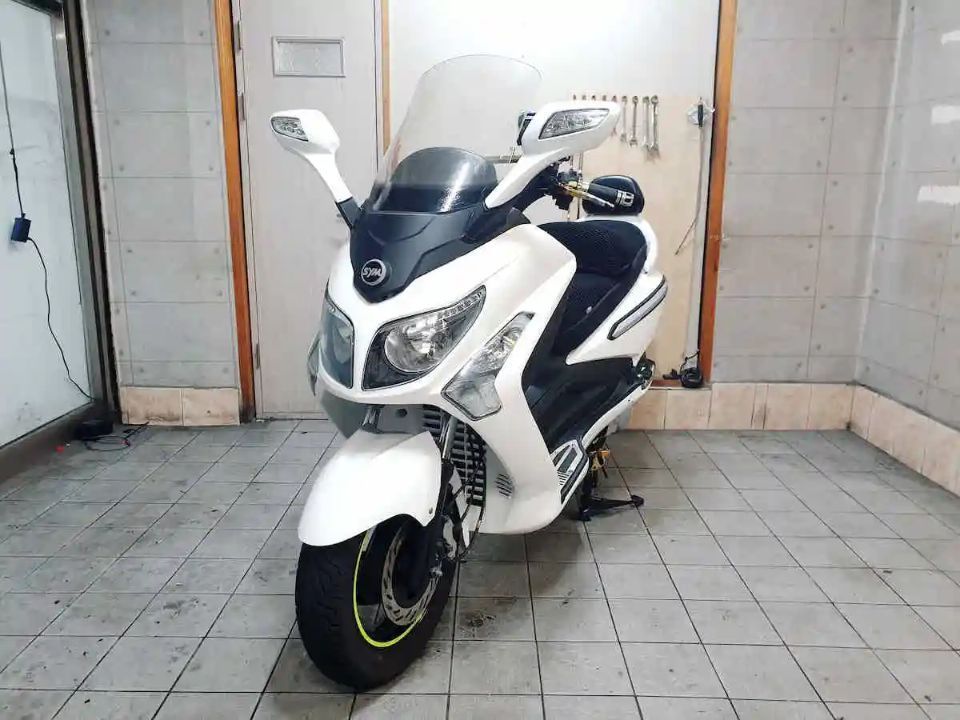 SYM 보이져 125 EFI main