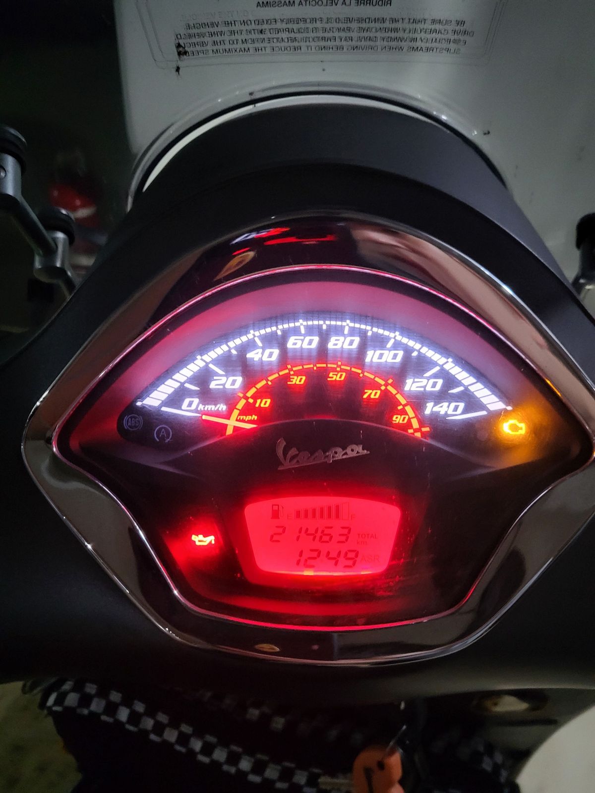 베스파 GTS 300 슈퍼스포츠 5