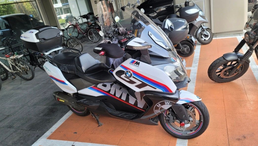 BMW C 650 GT thumb 2