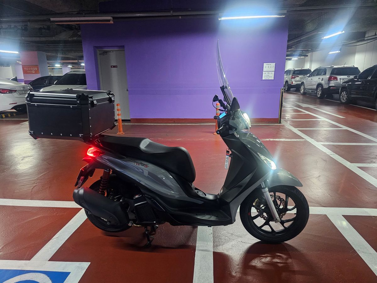 피아지오 메들리 125 S main