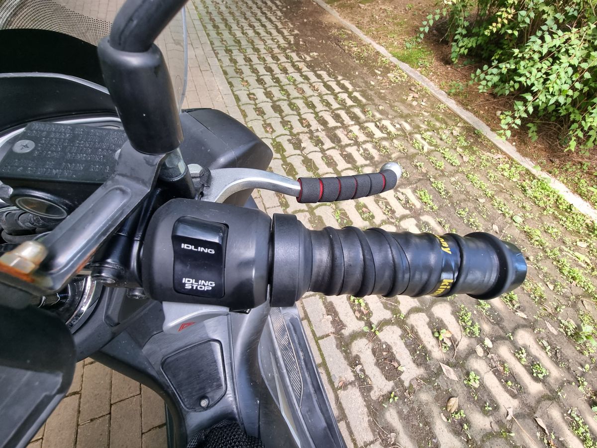 혼다 PCX 125 more