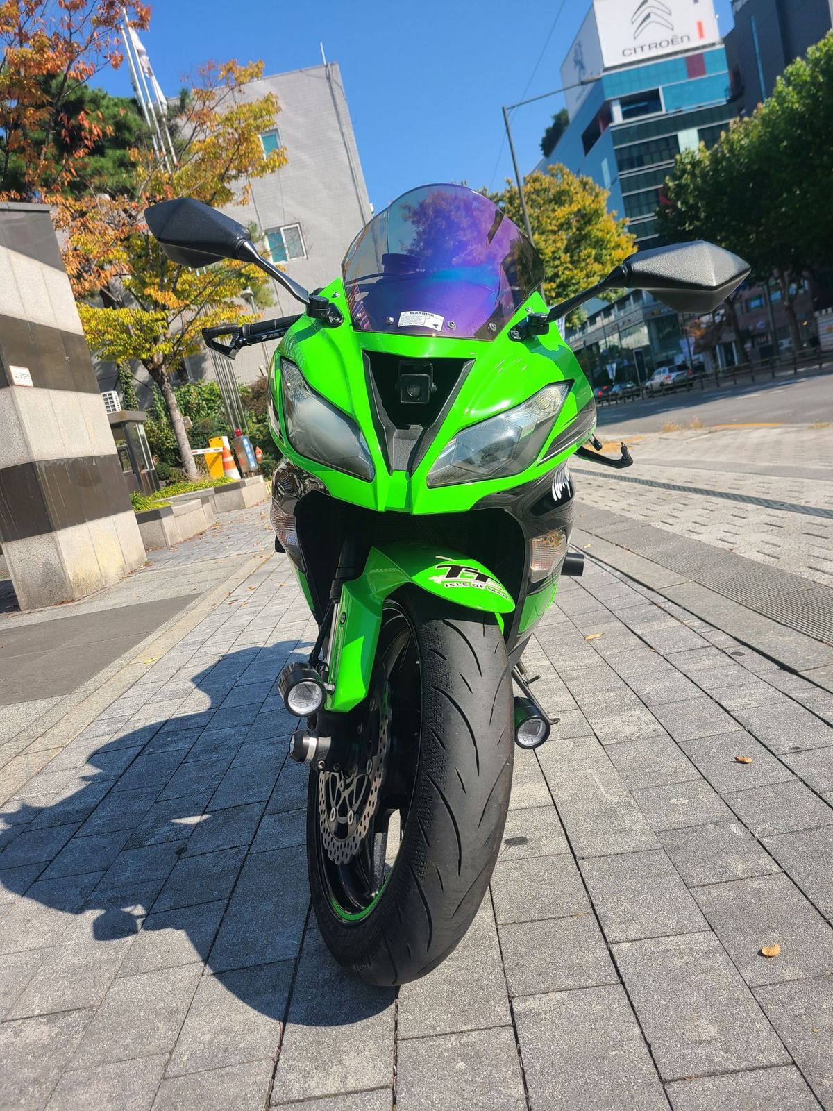 가와사키 닌자 ZX-6R more