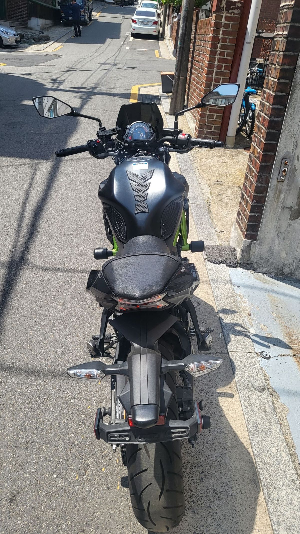 가와사키 Z 650 8