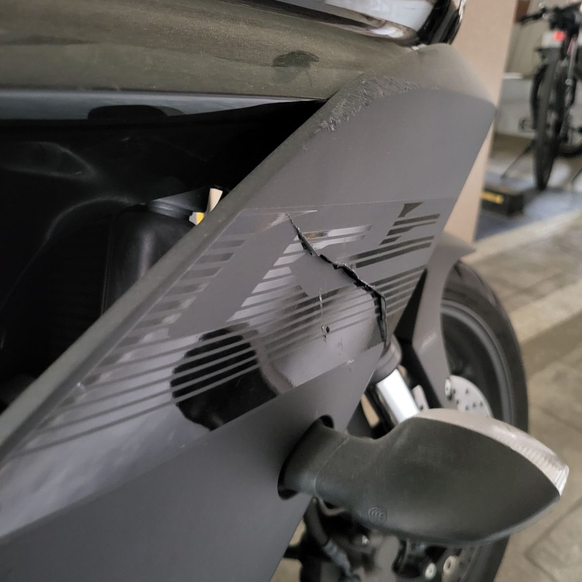 야마하 YZF R3 6