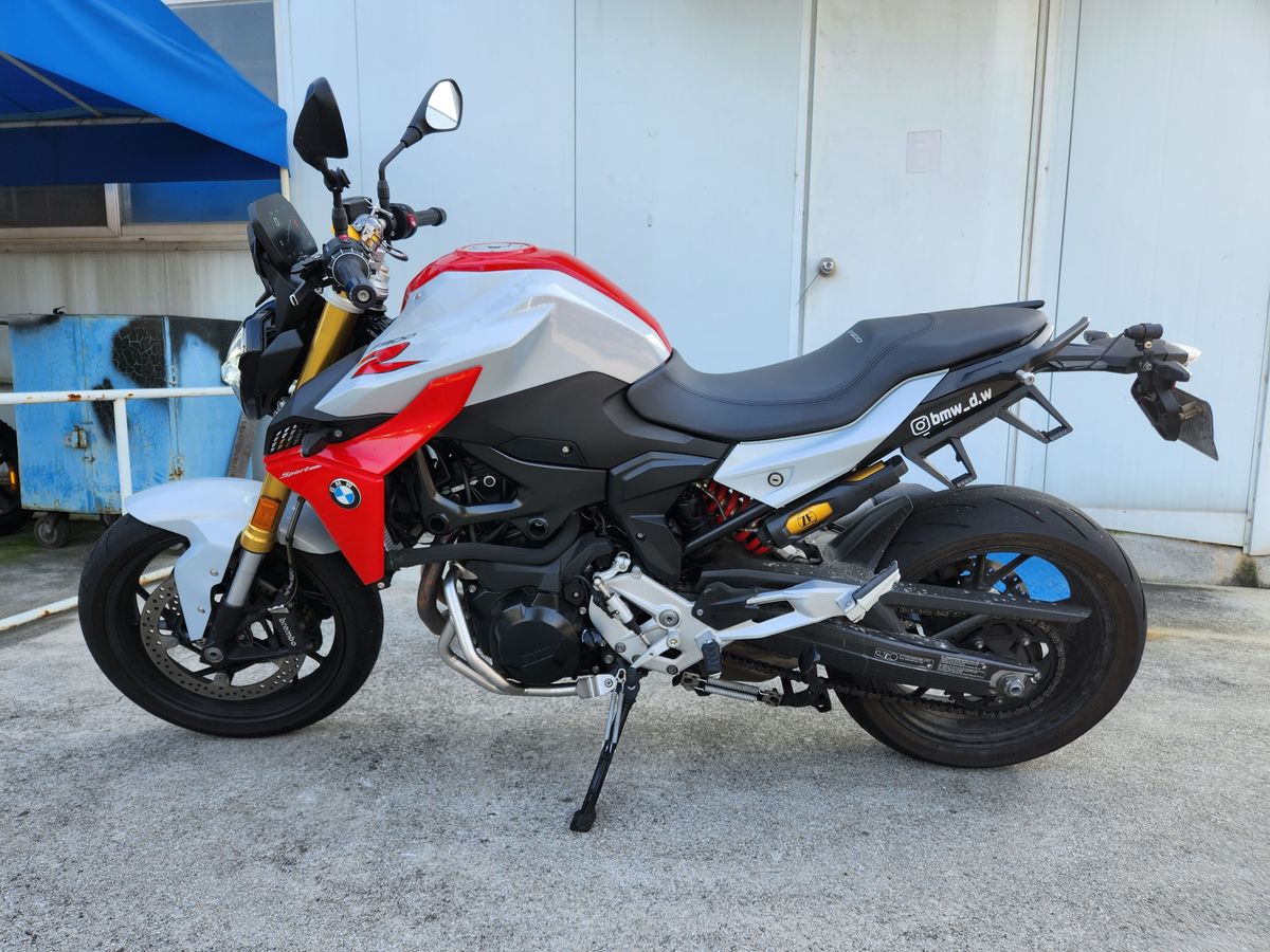 BMW F 900 R thumb 2