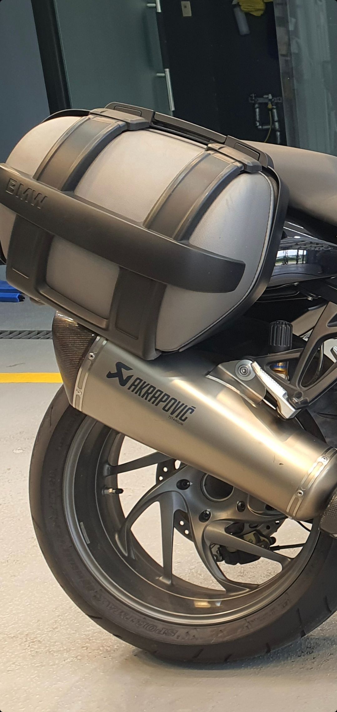 BMW K 1300 S 10