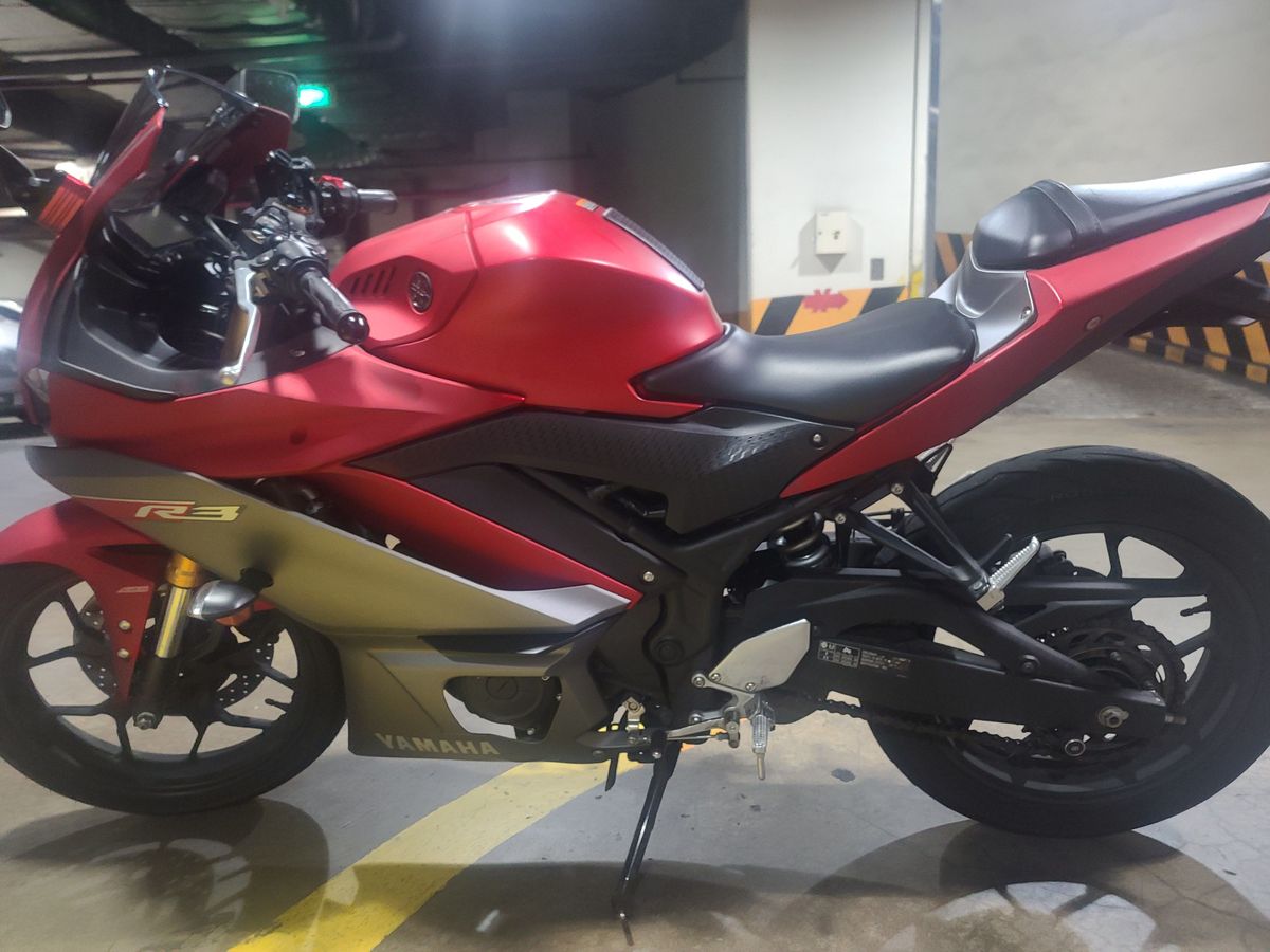 야마하 YZF R3 main
