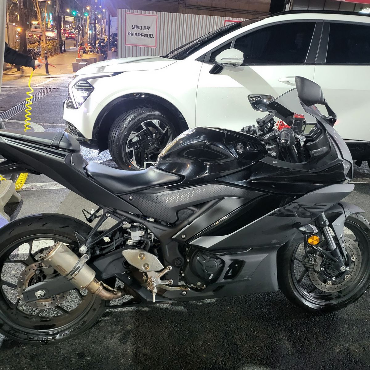 야마하 YZF R3 main