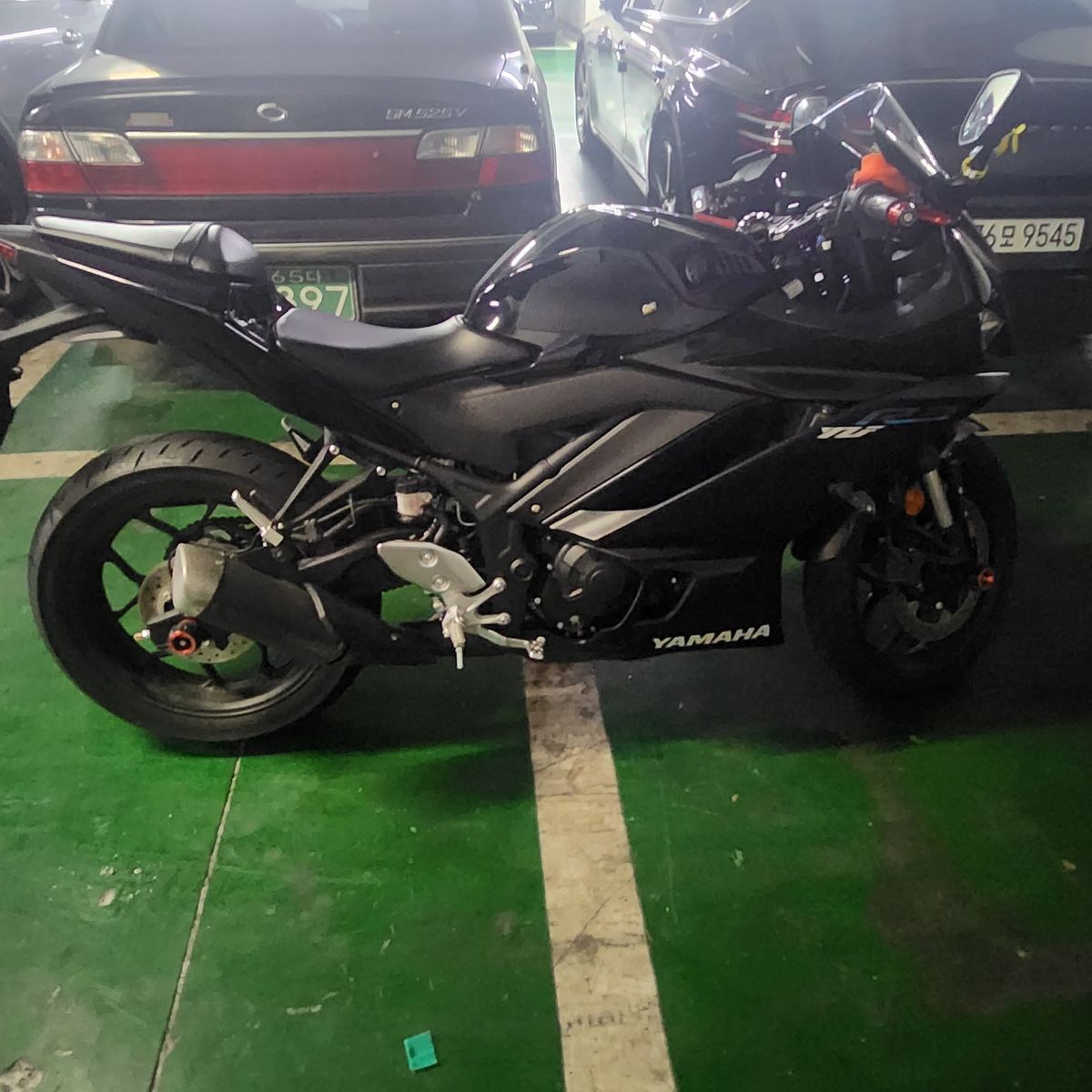 야마하 YZF R3 main