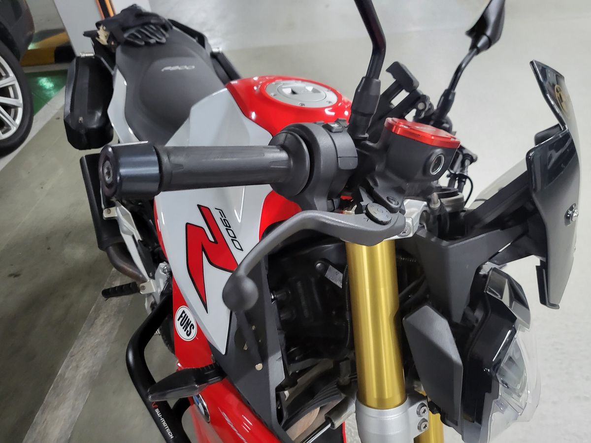 BMW F 900 R 6