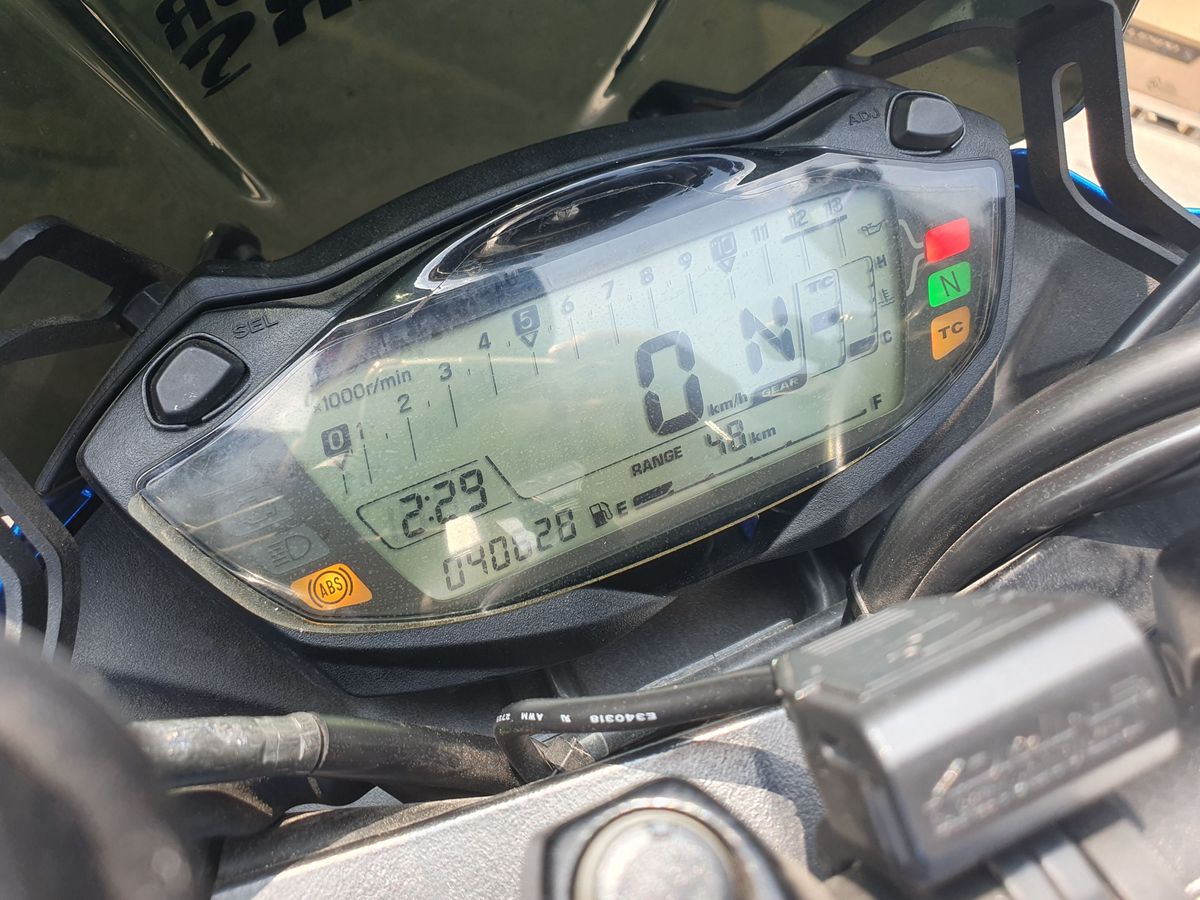 스즈키 GSX S 750 5