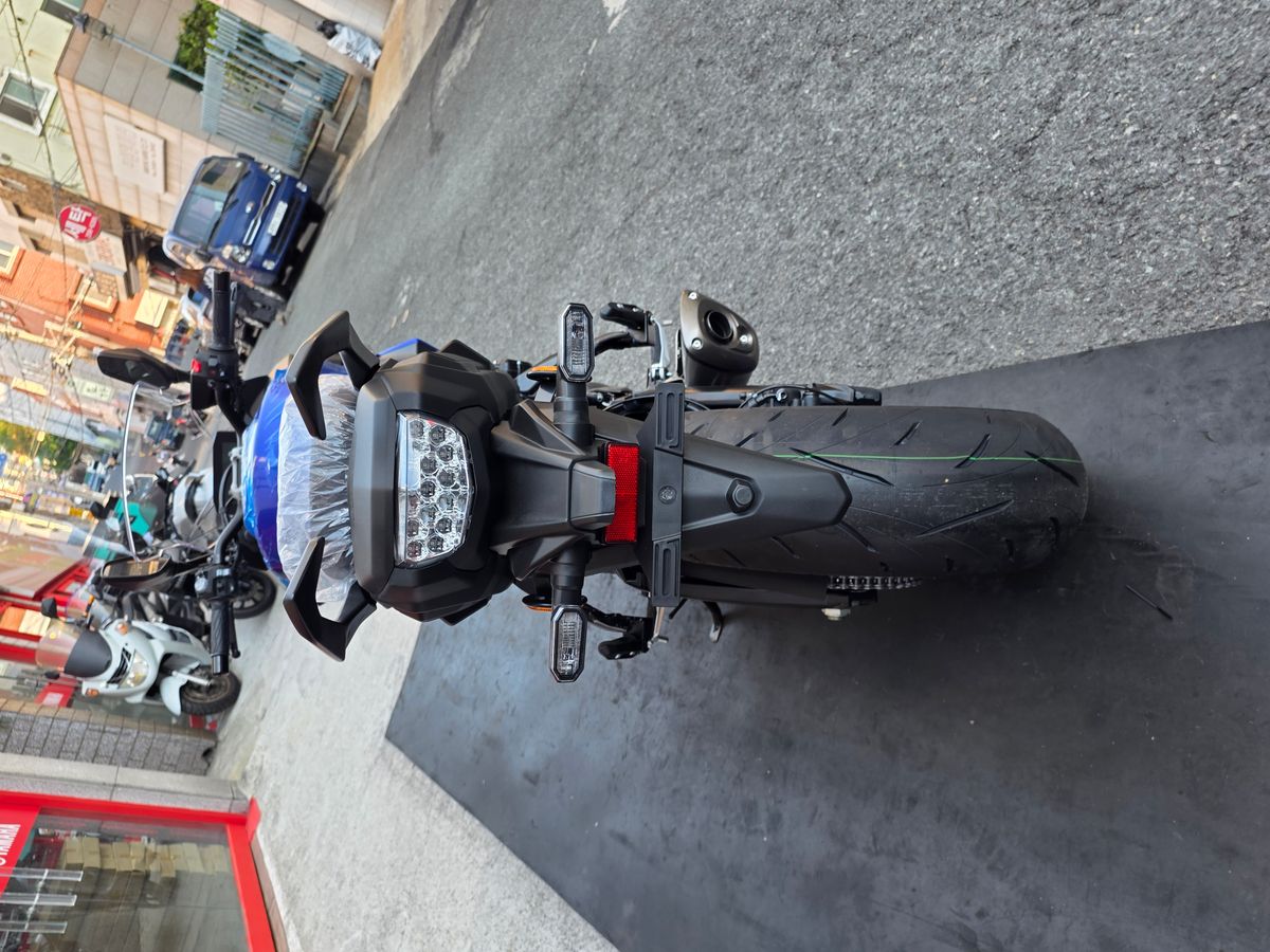 스즈키 GSX S 1000 GT 14