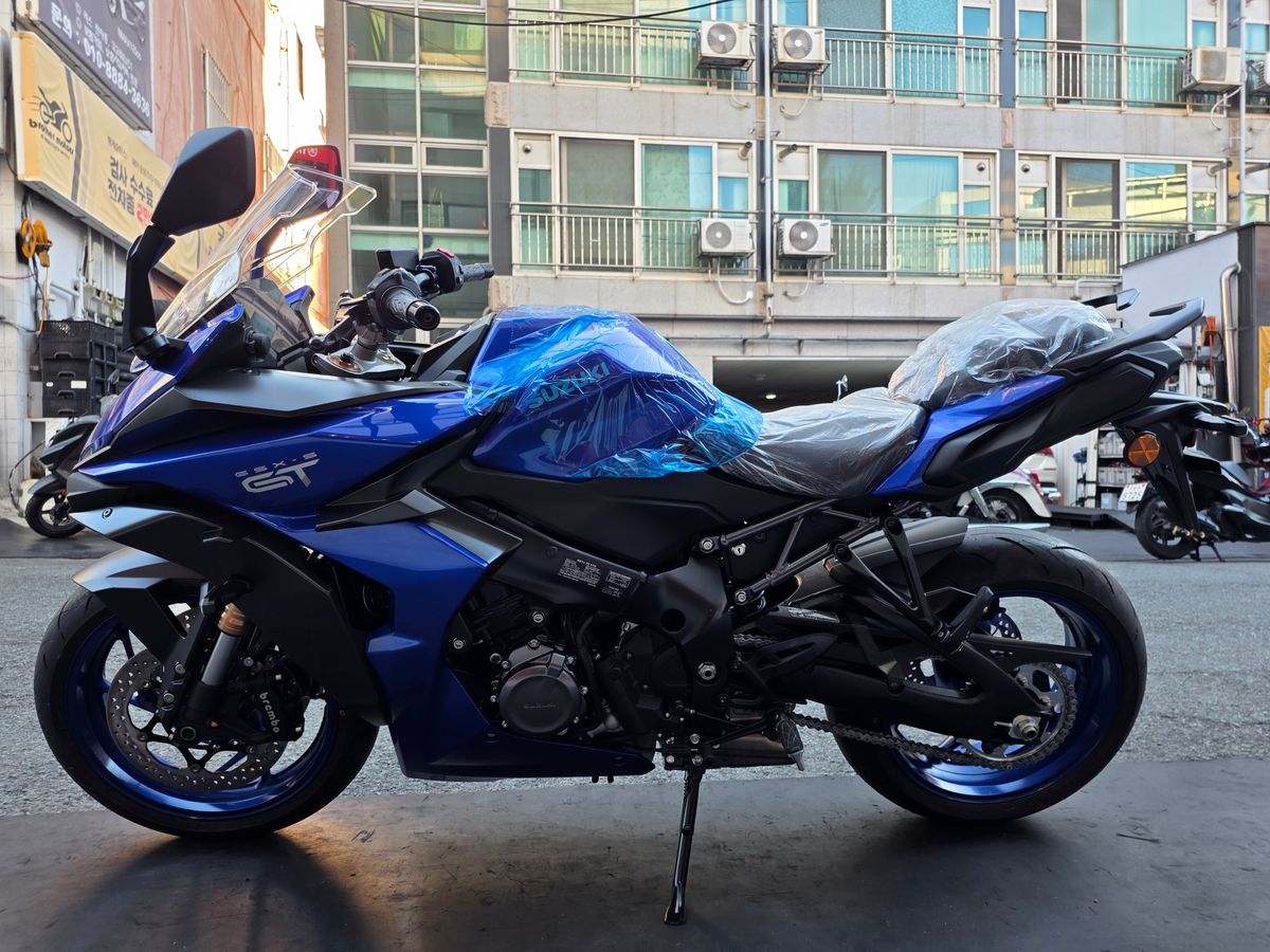 스즈키 GSX S 1000 GT 20